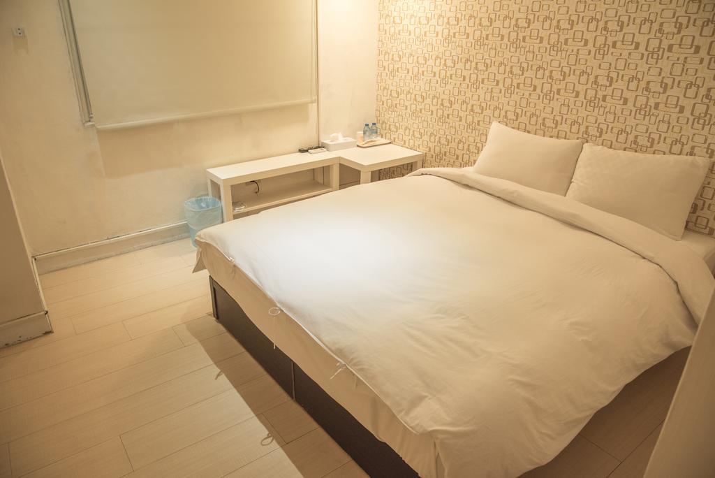 หาวกัง โฮเต็ล Hotel ไถจง ภายนอก รูปภาพ