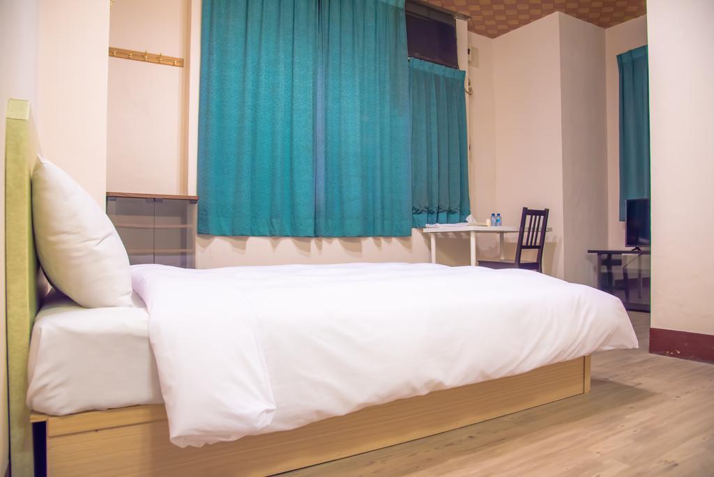 หาวกัง โฮเต็ล Hotel ไถจง ภายนอก รูปภาพ