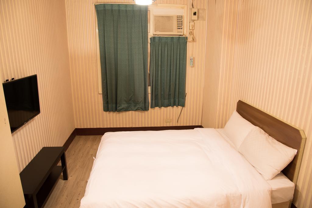 หาวกัง โฮเต็ล Hotel ไถจง ภายนอก รูปภาพ
