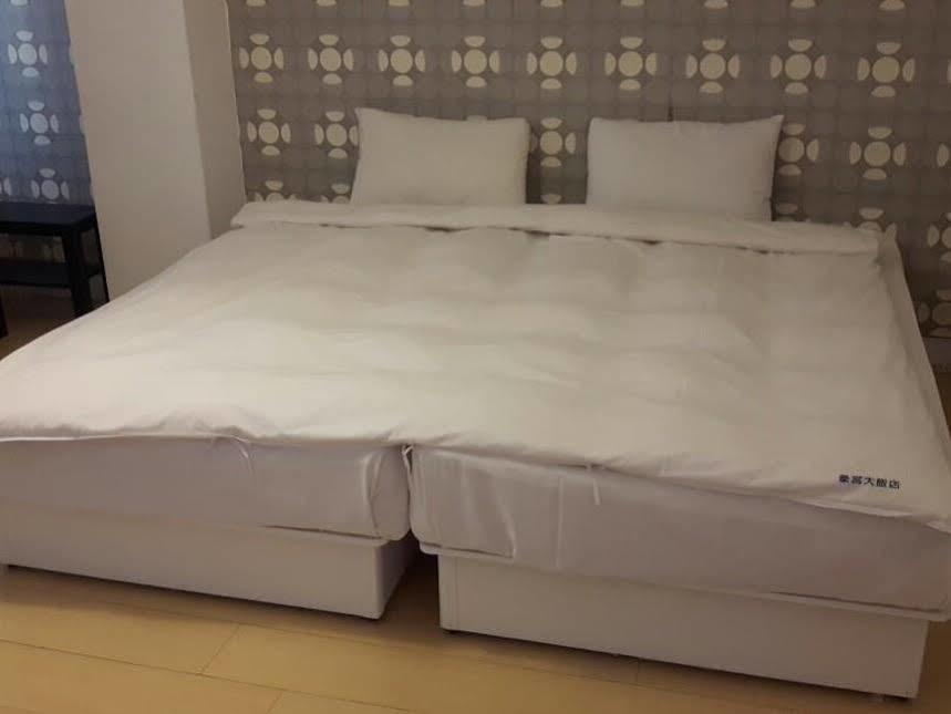 หาวกัง โฮเต็ล Hotel ไถจง ภายนอก รูปภาพ